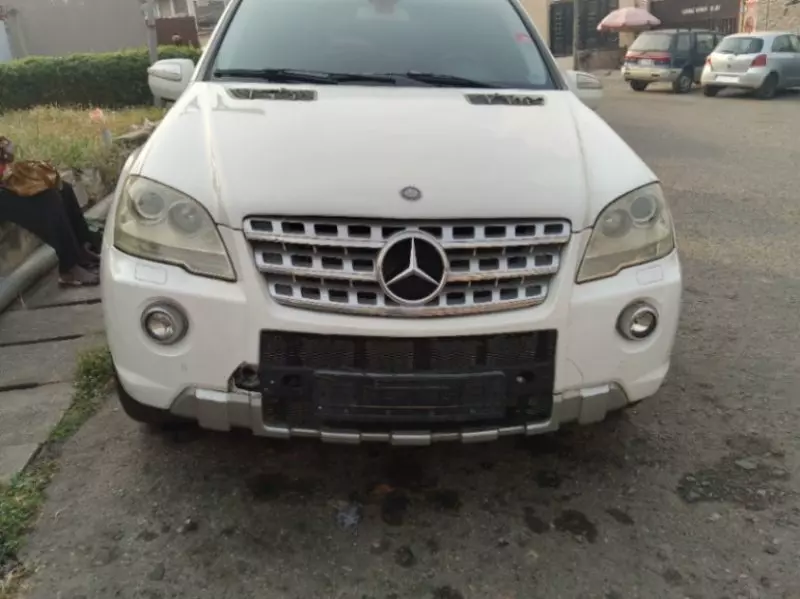 Mercedes-Benz ML 350   - 2009