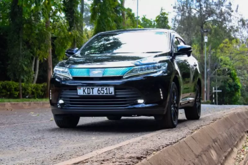 Toyota Harrier   - 2018