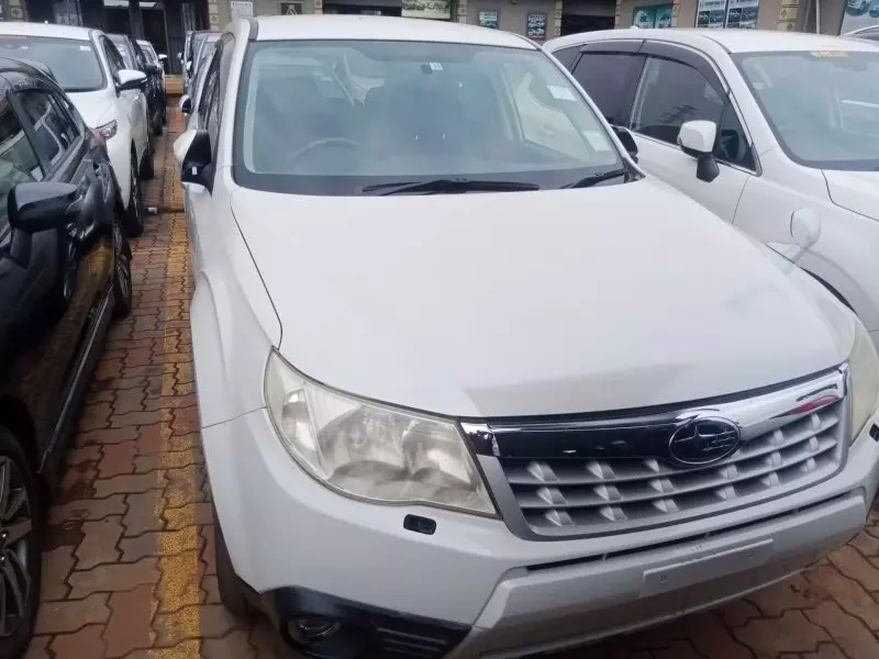 Subaru Forester   - 2011