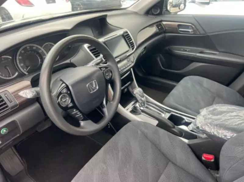 Honda Accord   - 2016