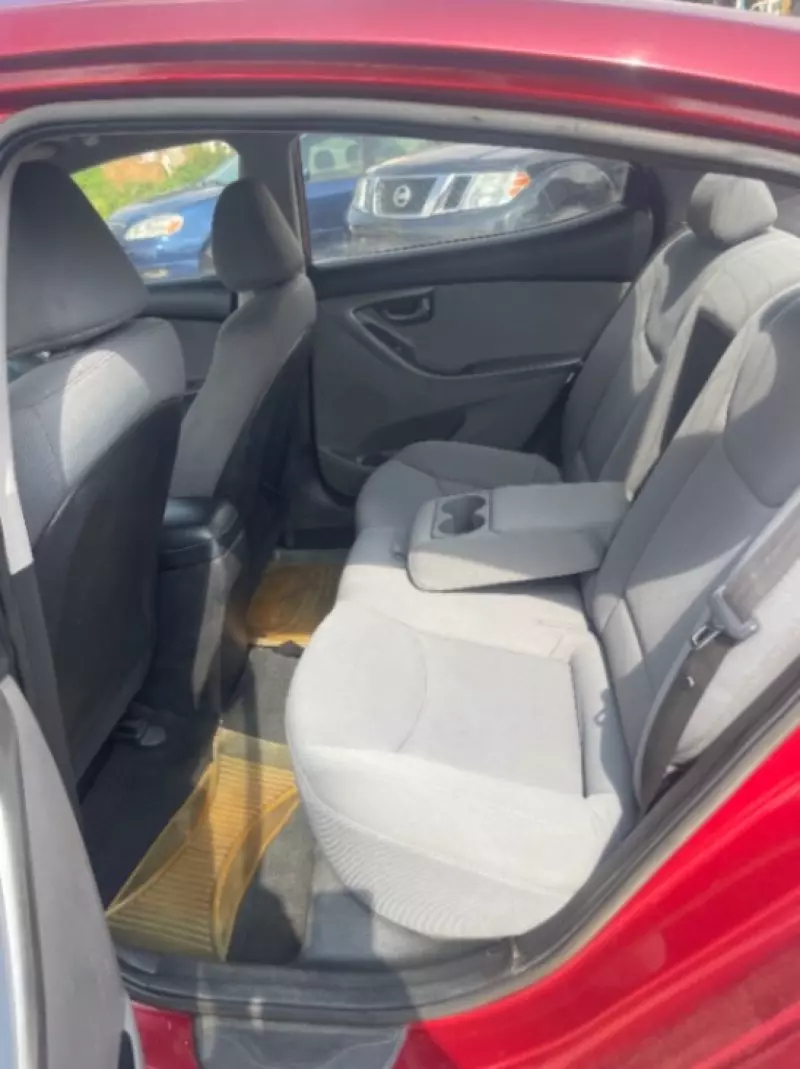 Hyundai ELANTRA 1,6L BVA GLS New   - 2013