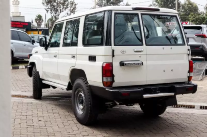 Toyota Landcruiser   - 2024