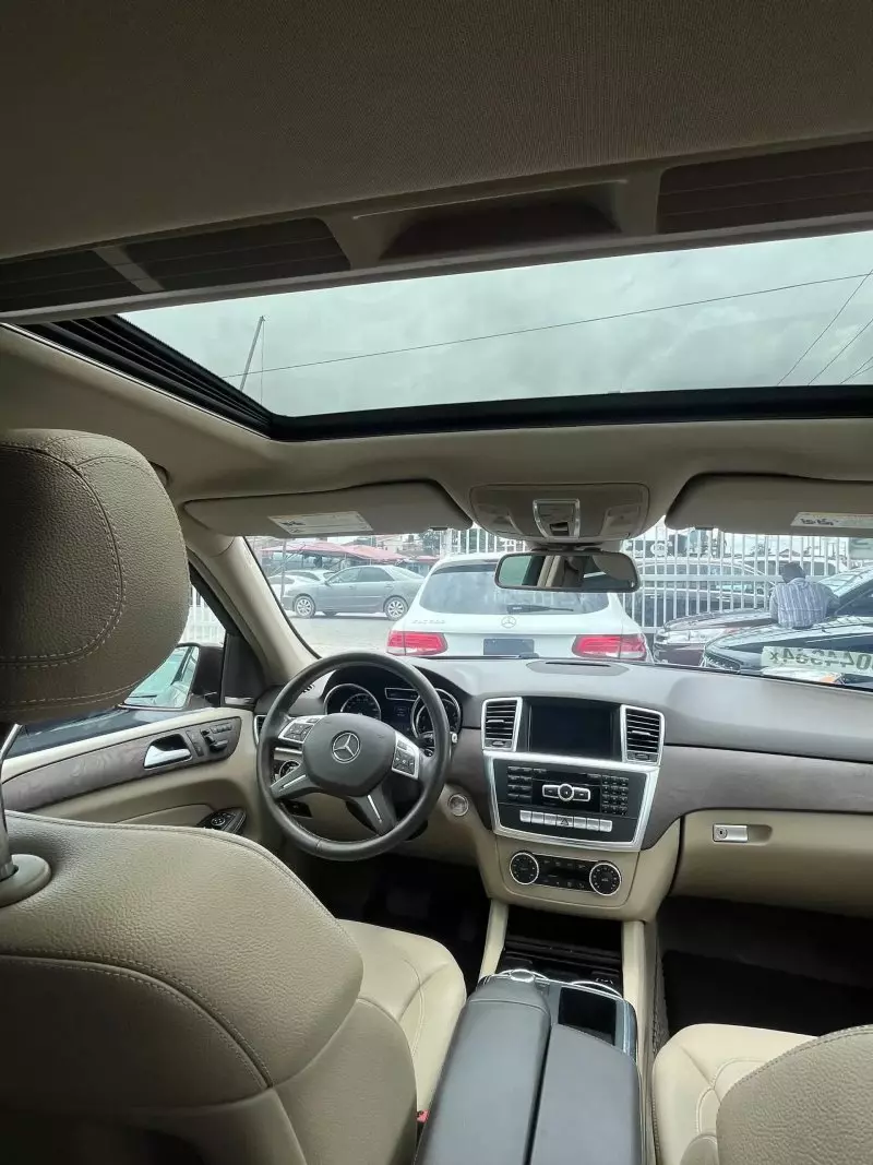 Mercedes-Benz ML 350   - 2015