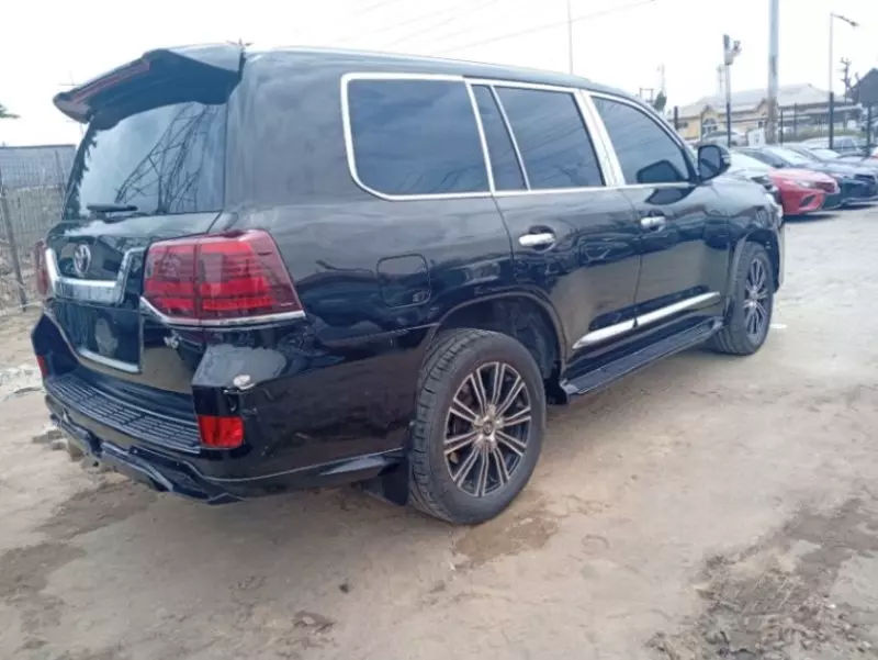 Toyota Land Cruiser   - 2008