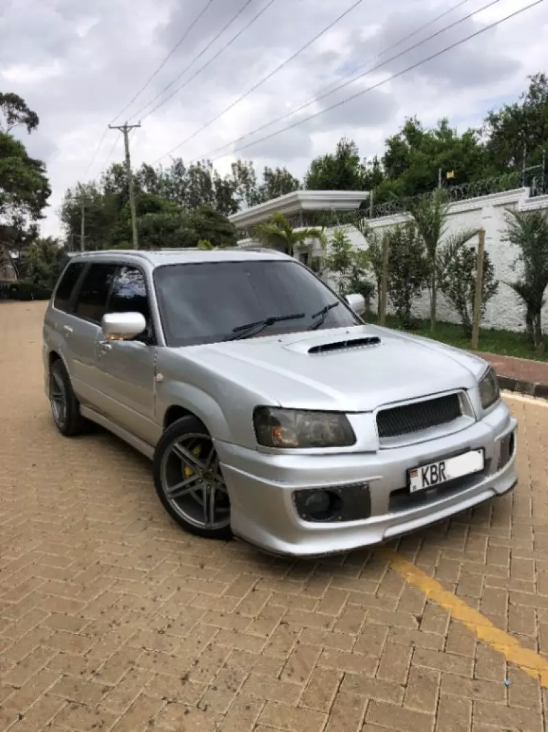 Subaru Forester   - 2004