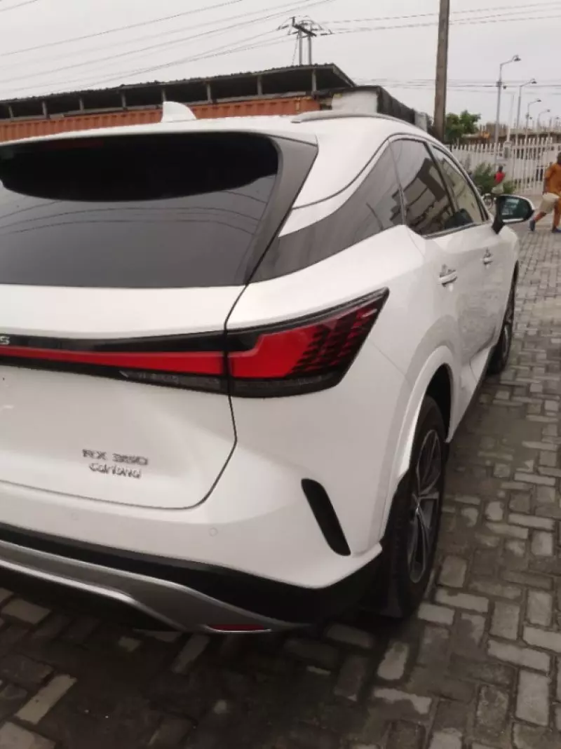 Lexus RX 350   - 2023