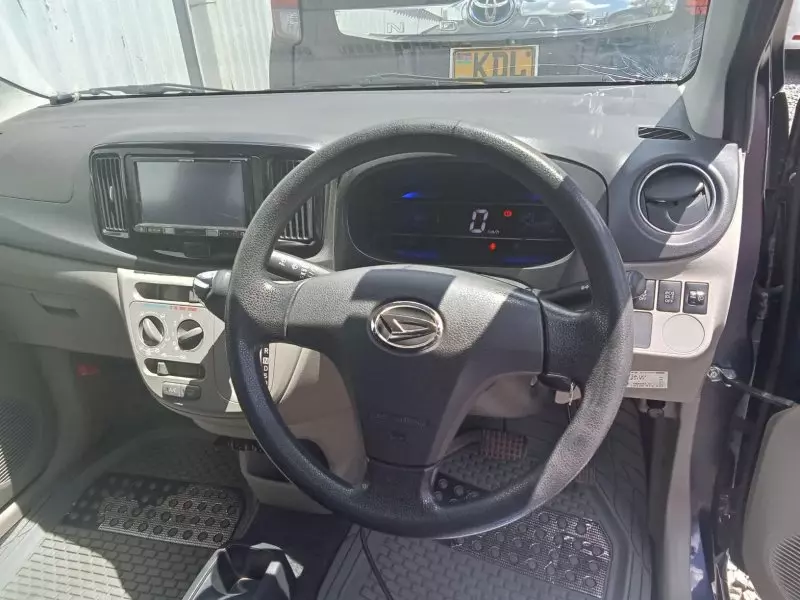 Daihatsu Mira    - 2016