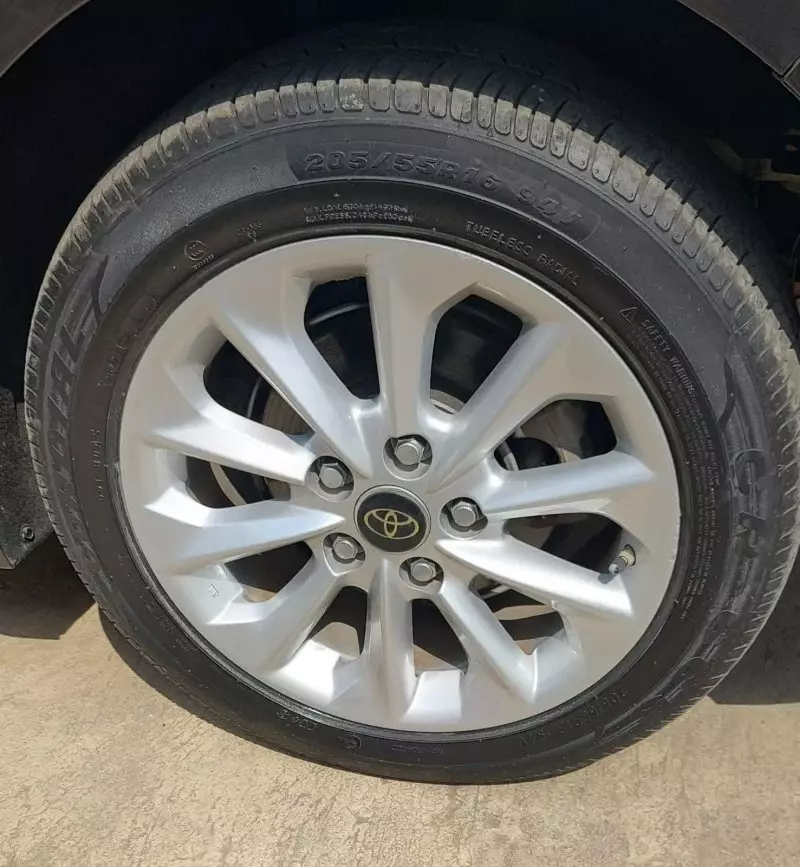 Toyota Corolla Hybrid