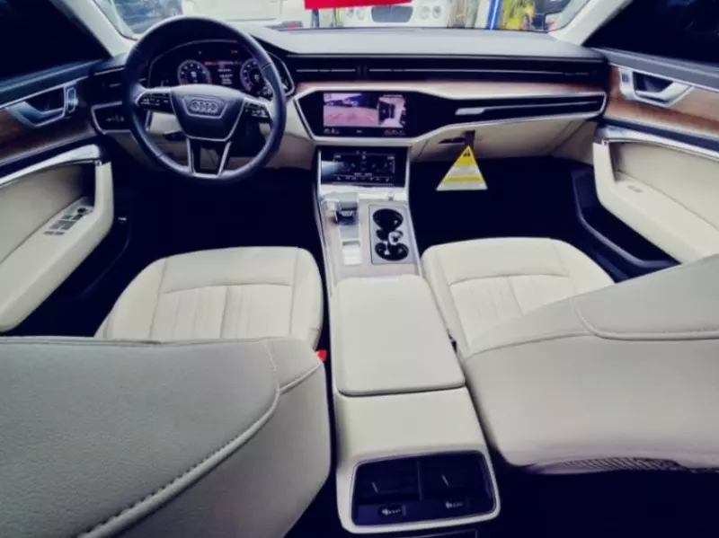 Audi A6   - 2025