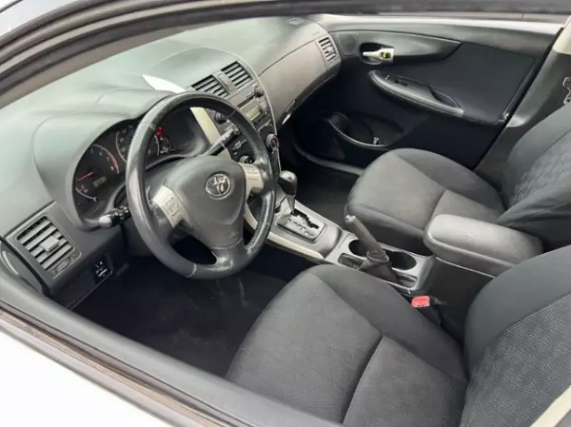 Toyota corolla   - 2008