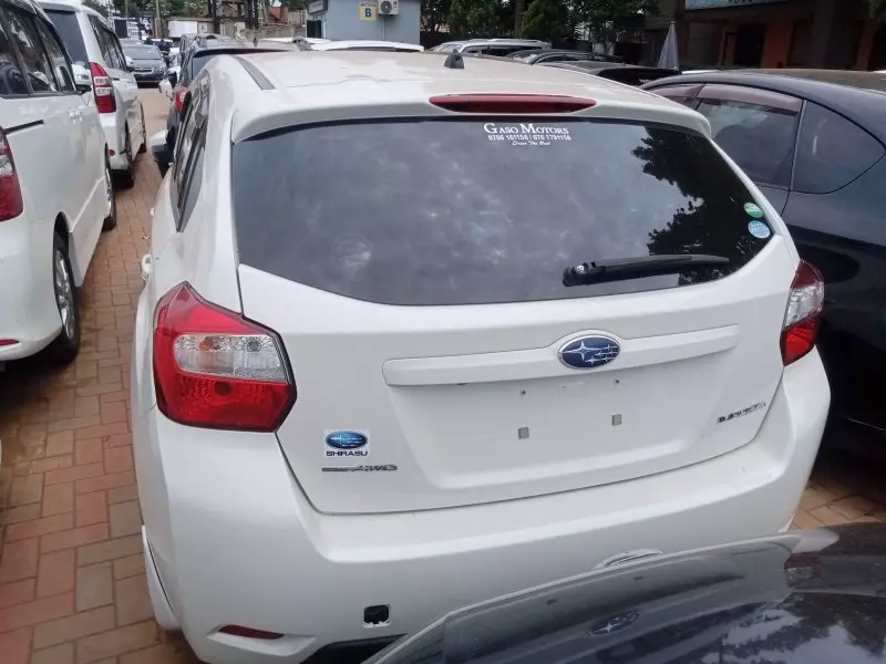 Subaru Impreza   - 2014
