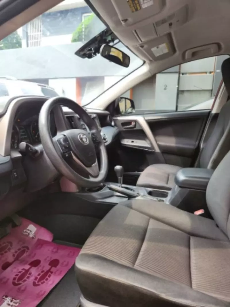 Toyota RAV 4   - 2017