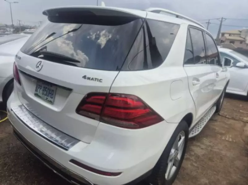 Mercedes-Benz GLE 350 - 2018