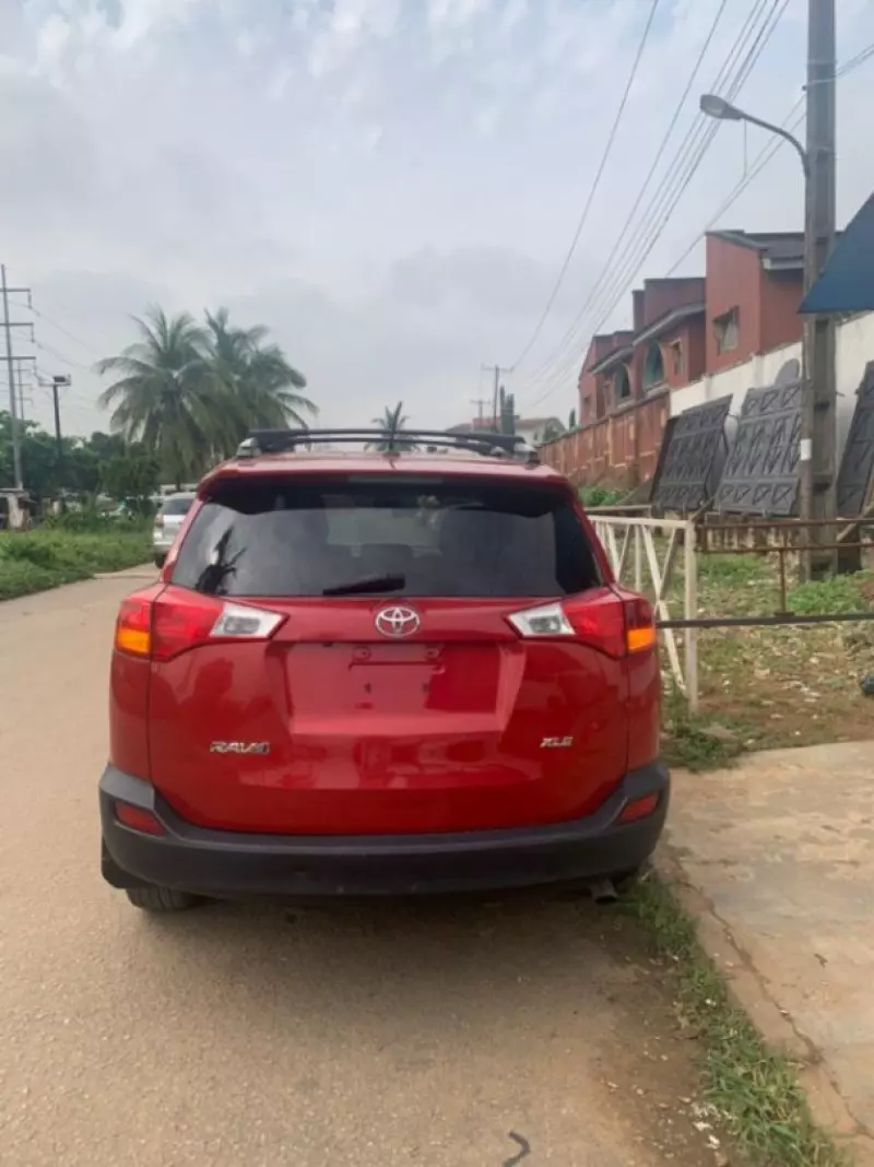 Toyota RAV 4   - 2013