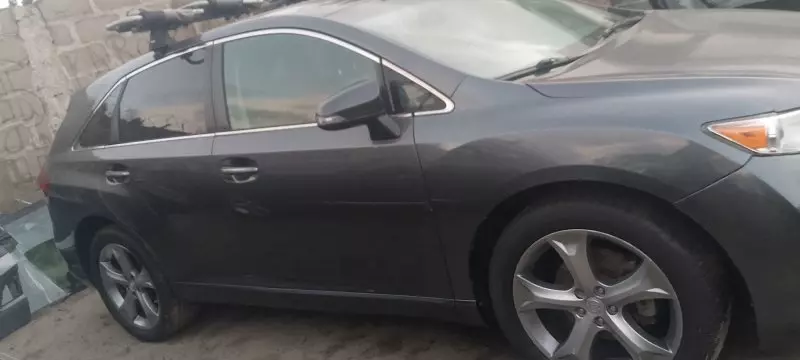 Toyota Venza   - 2014
