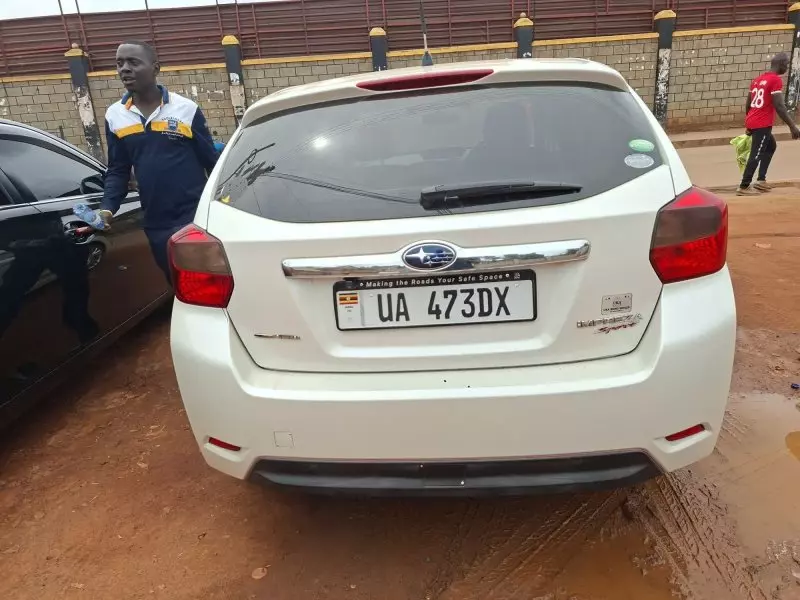 Subaru Impreza   - 2012