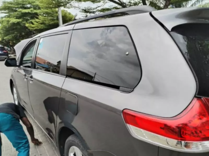 Toyota Sienna   - 2008