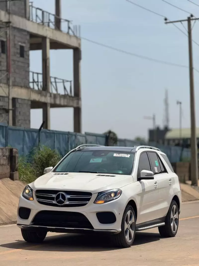 Mercedes-Benz GLE 350   - 2017