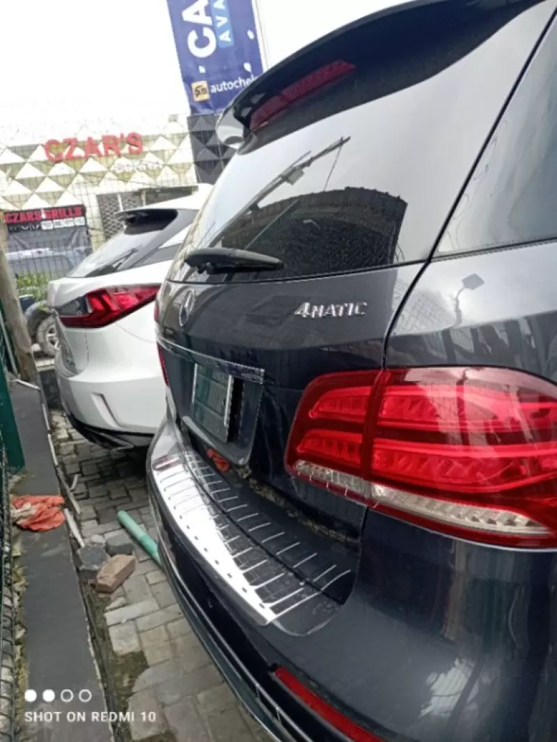 Mercedes-Benz GLE 350   - 2016