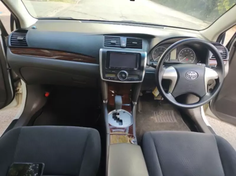 Toyota Allion    - 2014