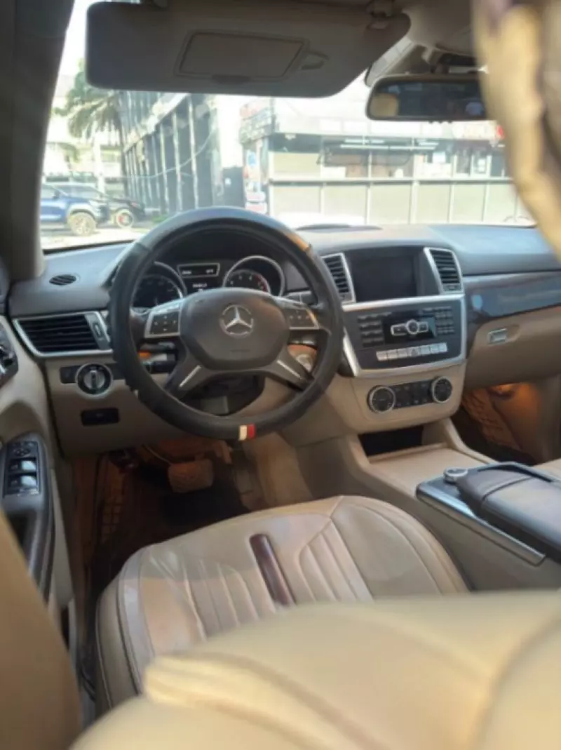 Mercedes-Benz ML 350