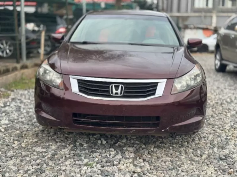 Honda Accord   - 2009