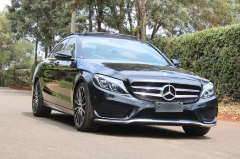 Mercedes-Benz C200   - 2017