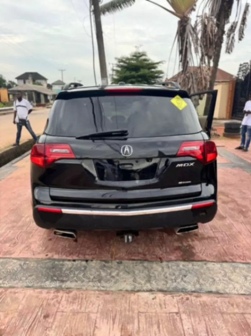 Acura MDX   - 2013