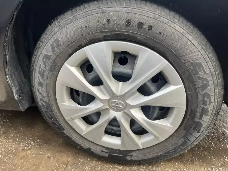 Toyota Corolla   - 2015