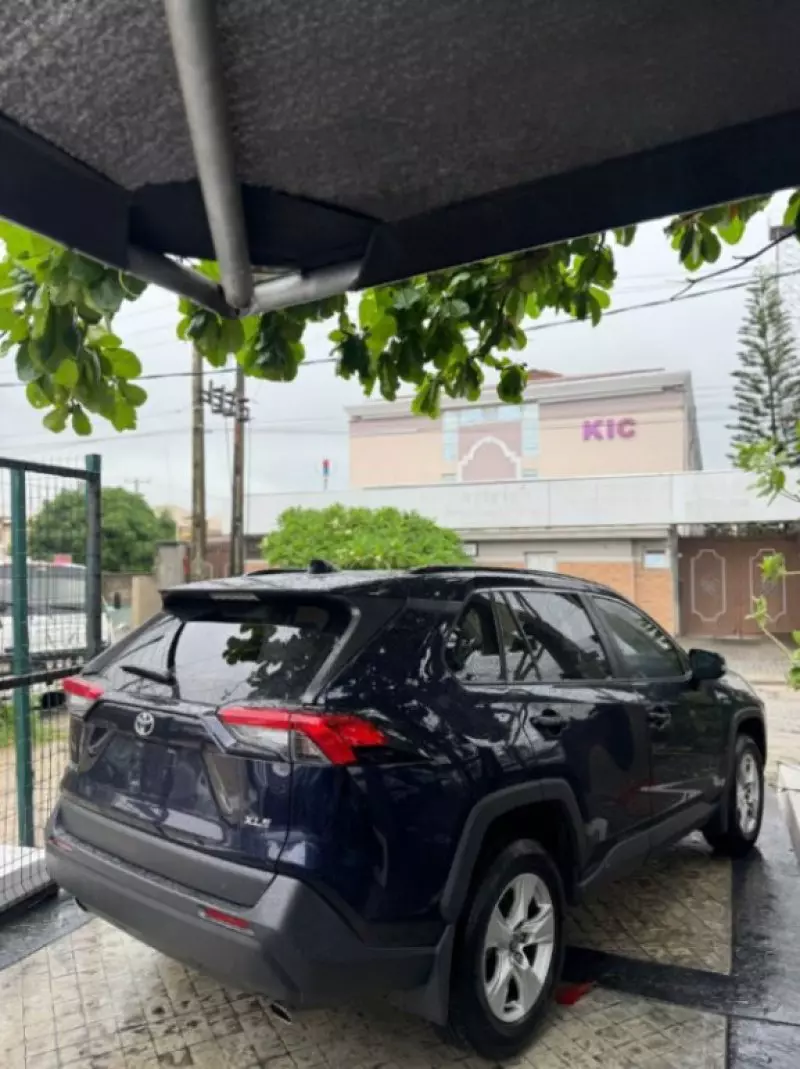 Toyota RAV4   - 2021