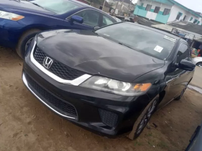 Honda Accord   - 2009