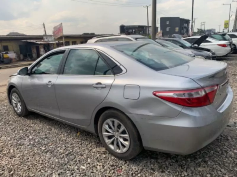 Toyota Camry   - 2017