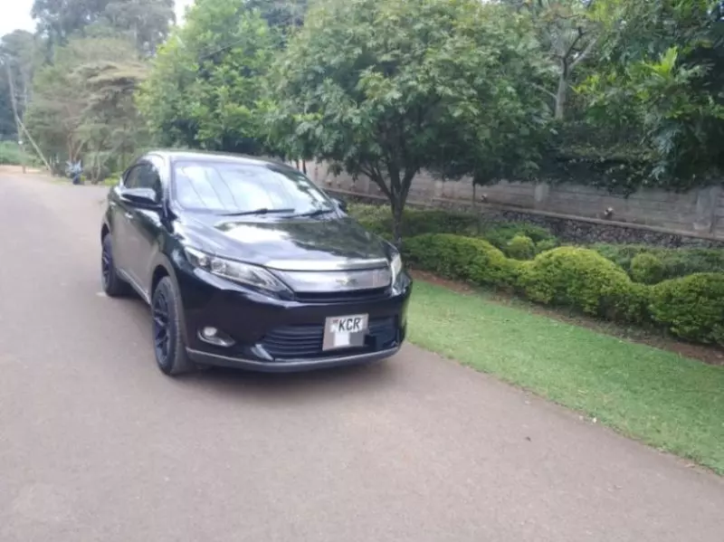 Toyota Harrier   - 2014