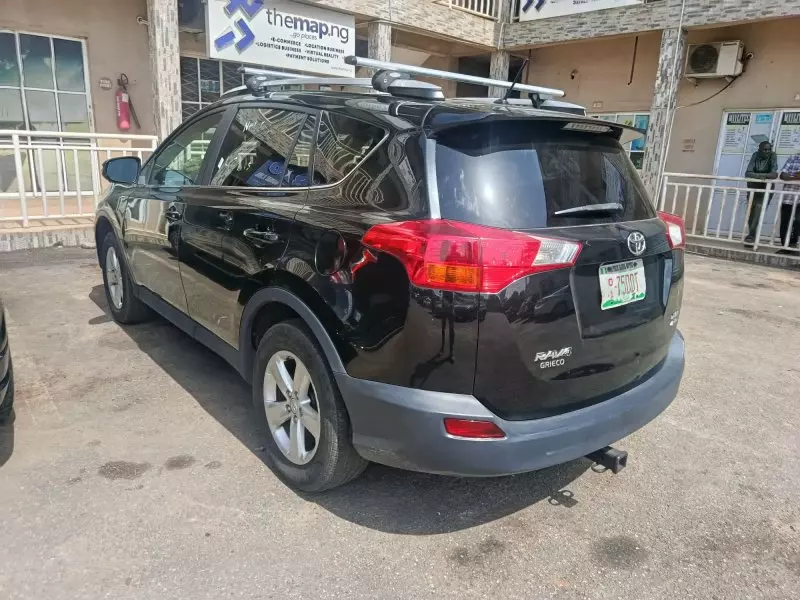 Toyota RAV4   - 2013