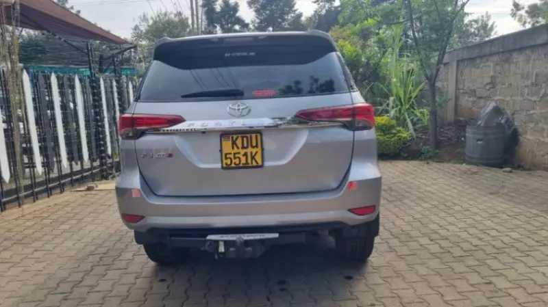 Toyota Fortuner   - 2018