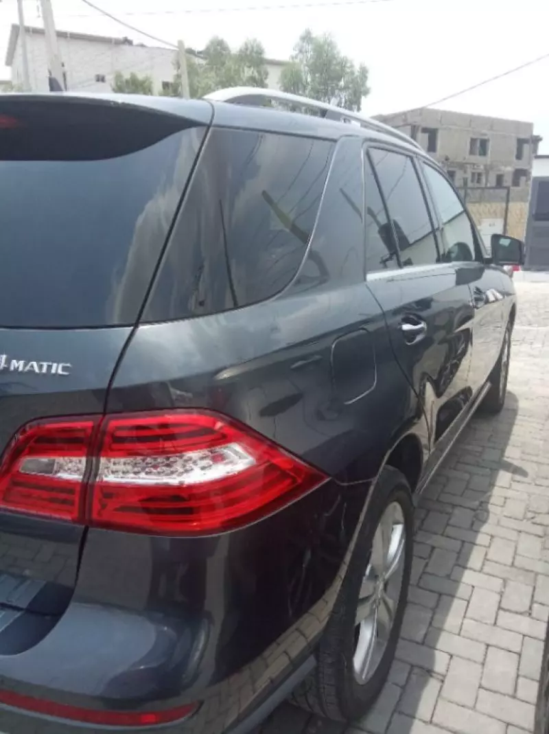 Mercedes-Benz ML-Class   - 2013