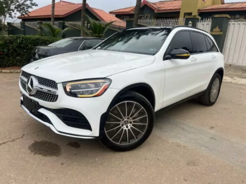 Mercedes-Benz GLC 300   - 2019