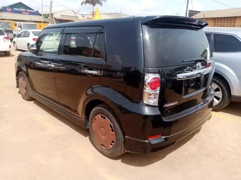 Toyota Rumion   - 2010