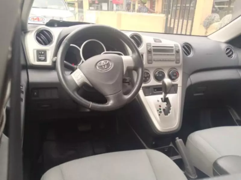 Toyota Matrix   - 2009