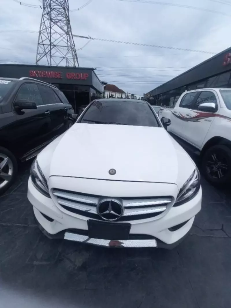 Mercedes-Benz C 400   - 2015