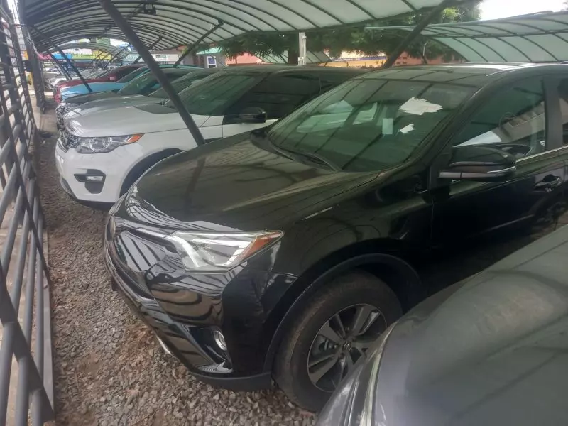 Toyota Rav4   - 2018