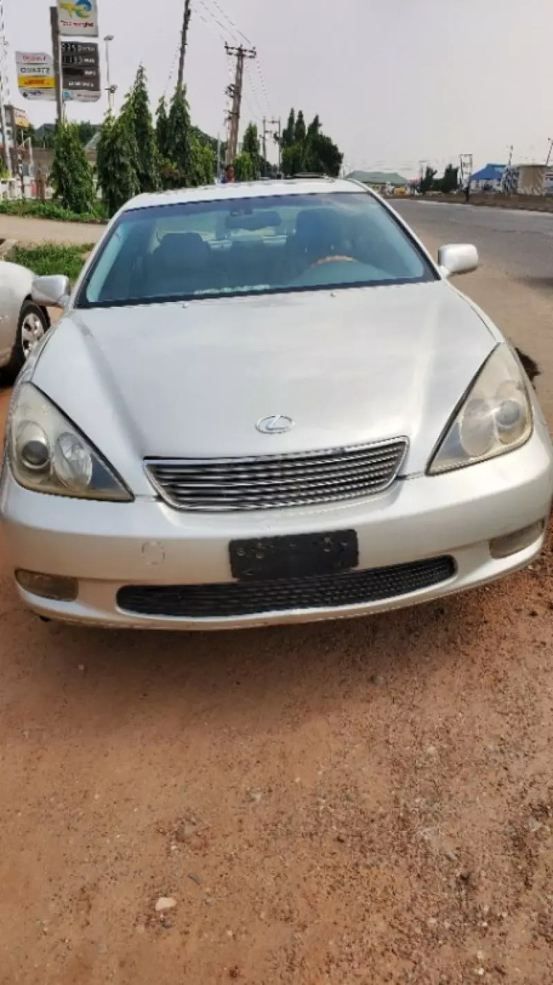 Lexus ES 330   - 2006