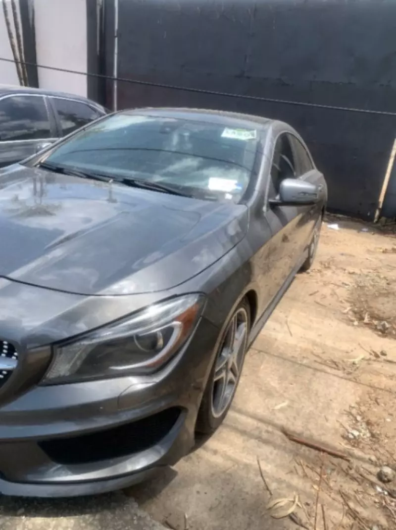 Mercedes-Benz CLA-Class   - 2015