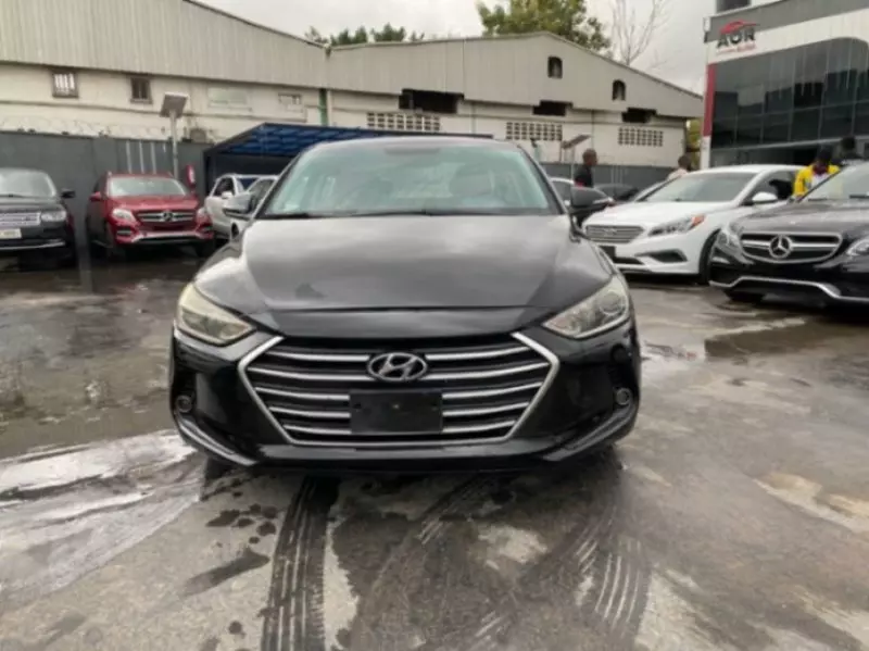 Hyundai Elantra   - 2017