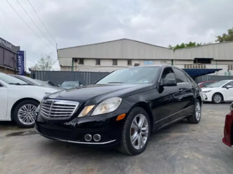 Mercedes-Benz E 350   - 2010