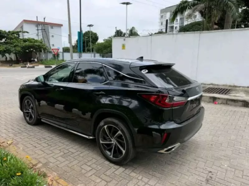 Lexus RX 300   - 2018