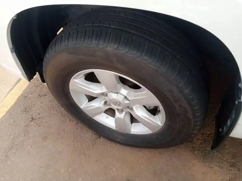 Toyota Landcruiser Prado   - 2016