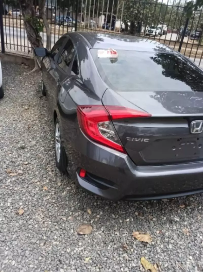 Honda Civic   - 2022