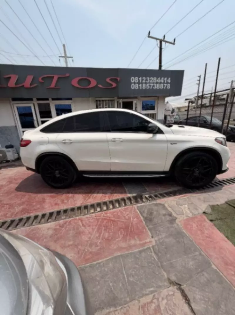 Mercedes-Benz GLE 43 AMG   - 2017