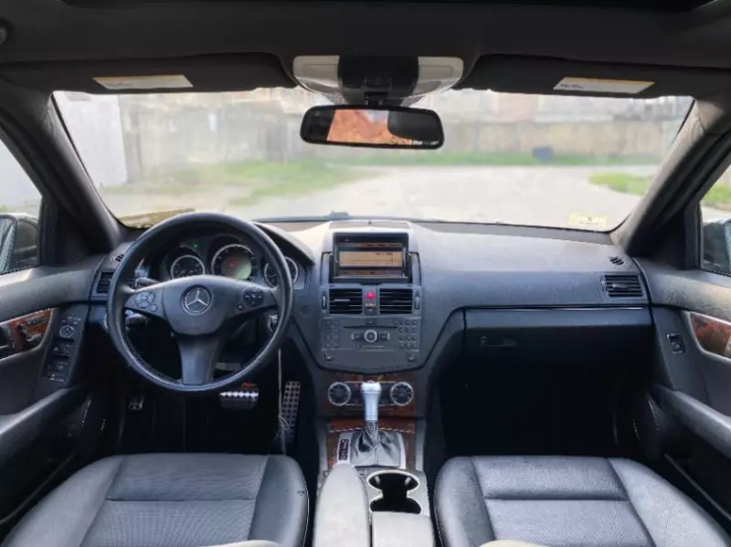 Mercedes-Benz C 300   - 2010